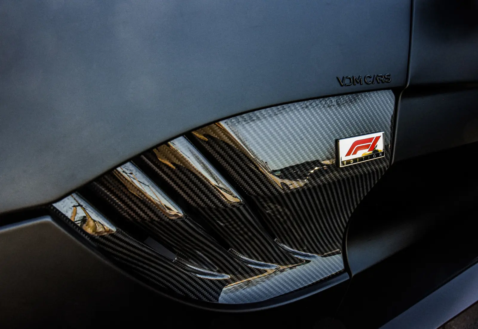 Aston Martin Vantage Roadster 4.0 V8 F1 Edition - 46555